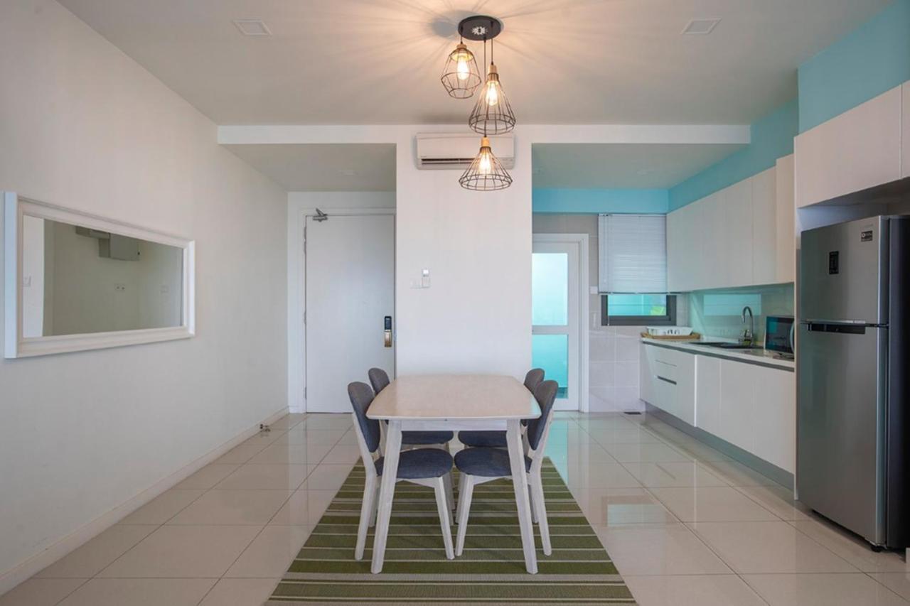 Iskandar Residences 3 Bedroom Nusajaya  Esterno foto