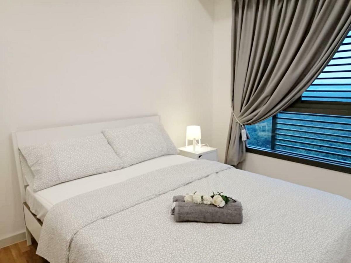 Iskandar Residences 3 Bedroom Nusajaya  Esterno foto
