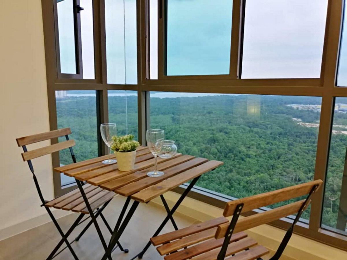 Iskandar Residences 3 Bedroom Nusajaya  Esterno foto