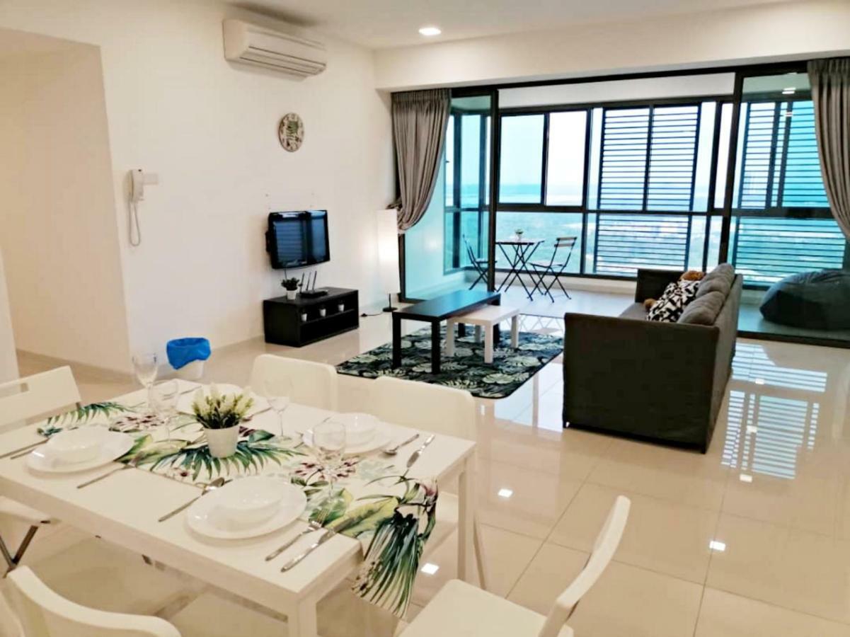 Iskandar Residences 3 Bedroom Nusajaya  Esterno foto